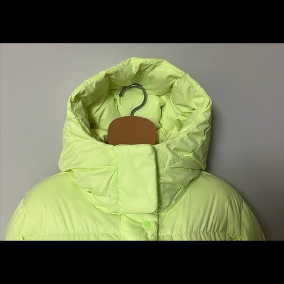 Lululemon winter jacket - Picture 3 of 5